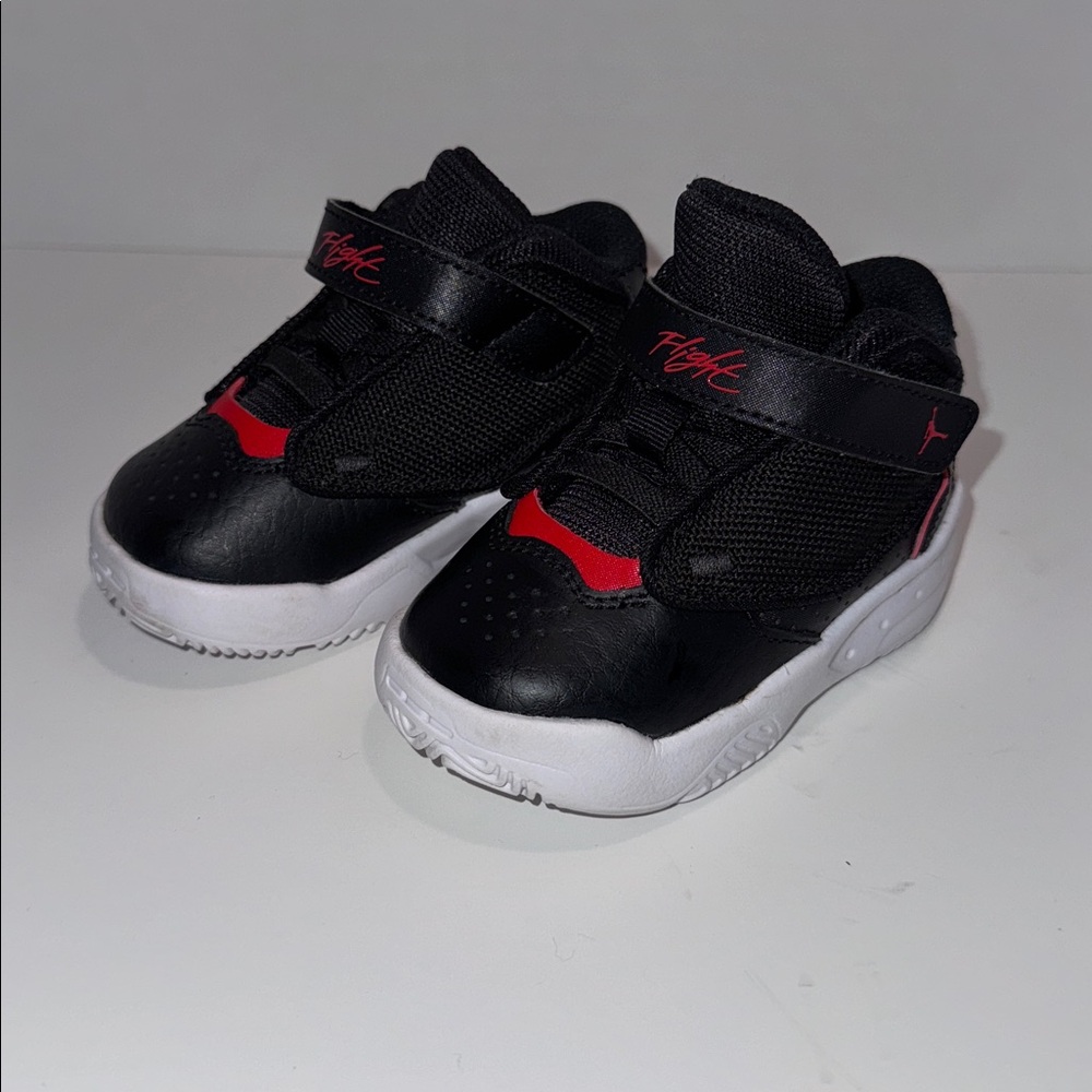 Toddler NIKE AIR JORDAN MAX AURA 9C SHOES red black velcro size 5C